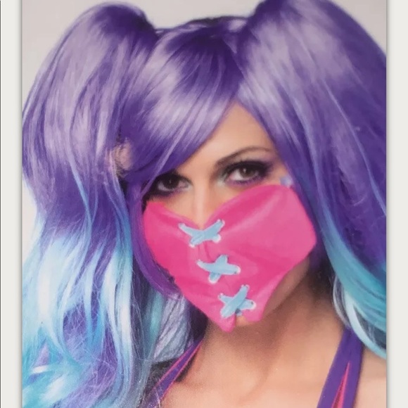 Sweetheart Lace up Pink Face Mask​ - Picture 1 of 5